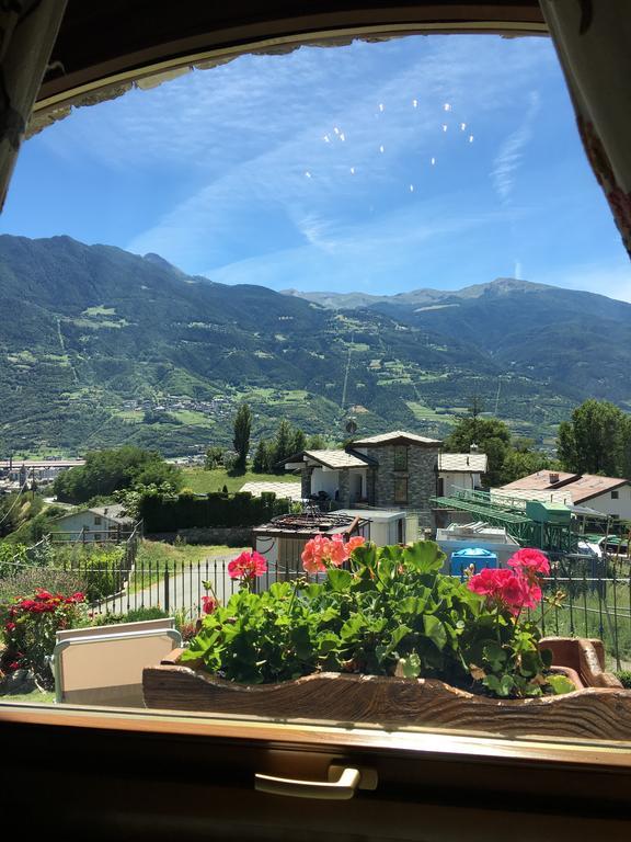 Appartamento Fleur Des Neiges Aosta Exterior photo