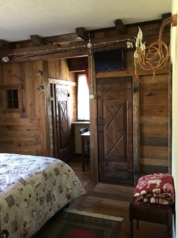 Appartamento Fleur Des Neiges Aosta Exterior photo